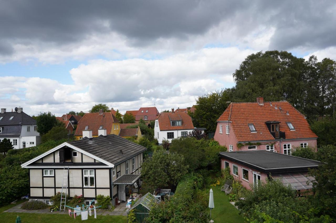 Homely 2 Room Apartment Close To Copenhagen City Center Buitenkant foto